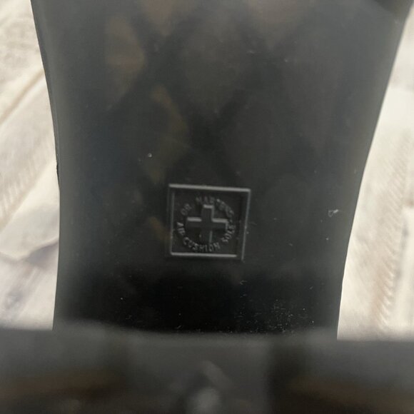 Dr. Martens Magdalena Boots Leather Platform Lug Sole - Picture 11 of 12